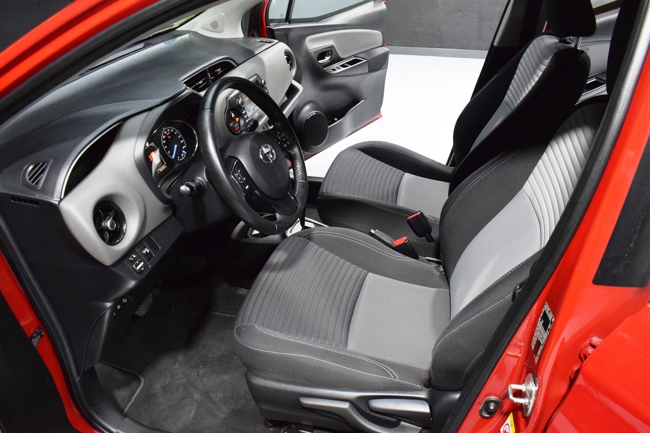 Foto Toyota Yaris 7