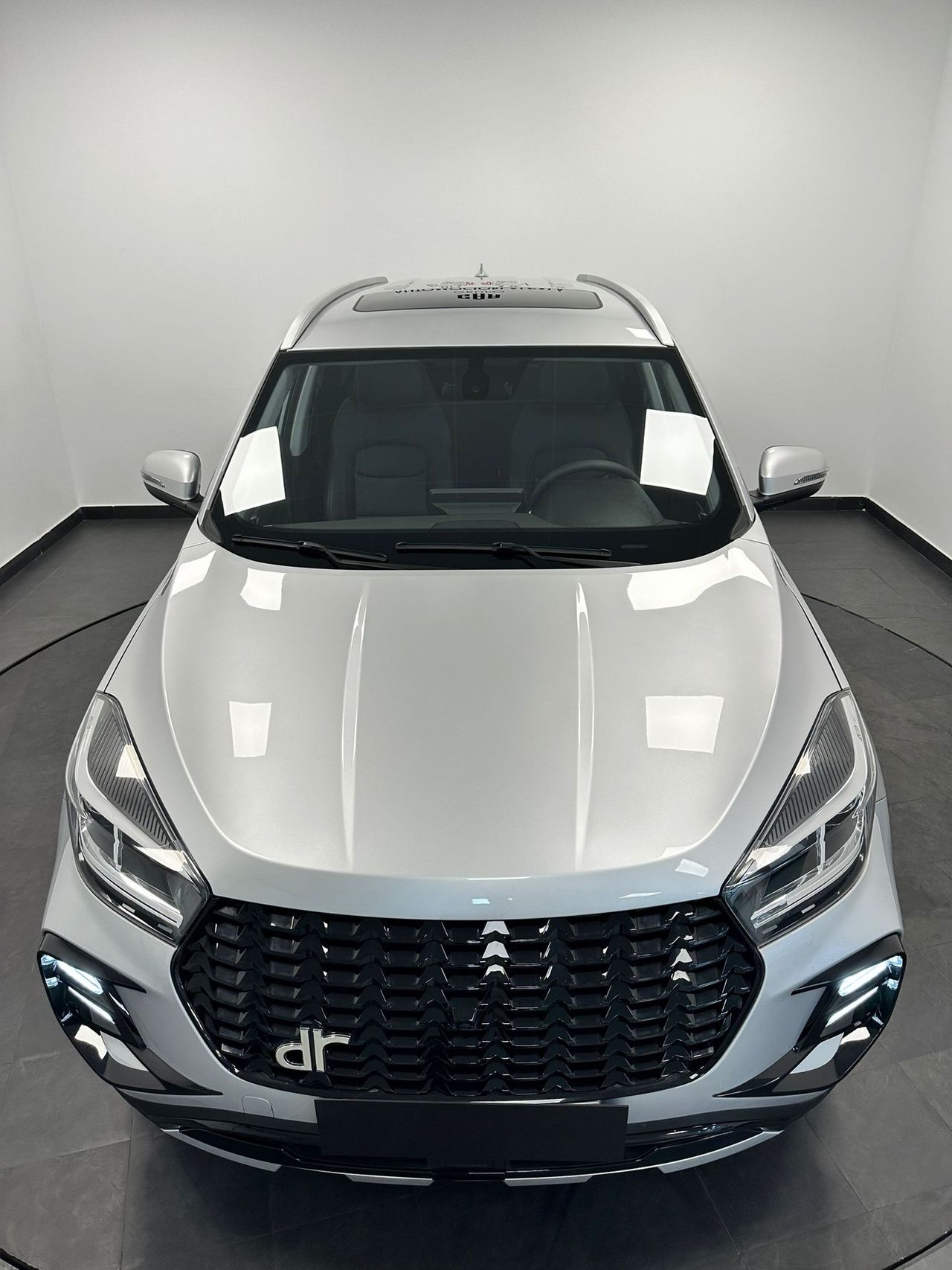 Foto DR Automobiles DR5 15