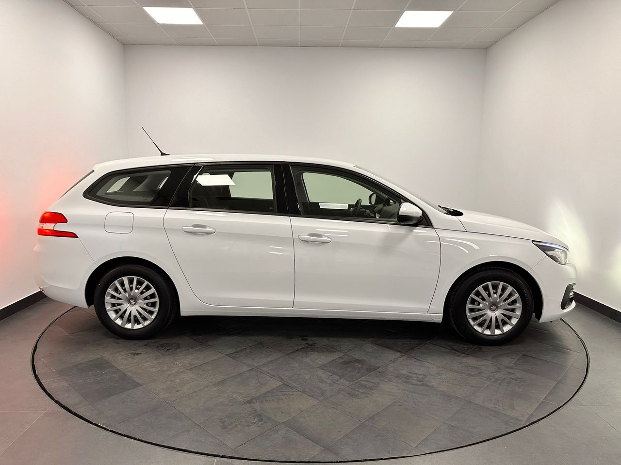 Foto Peugeot 308 10