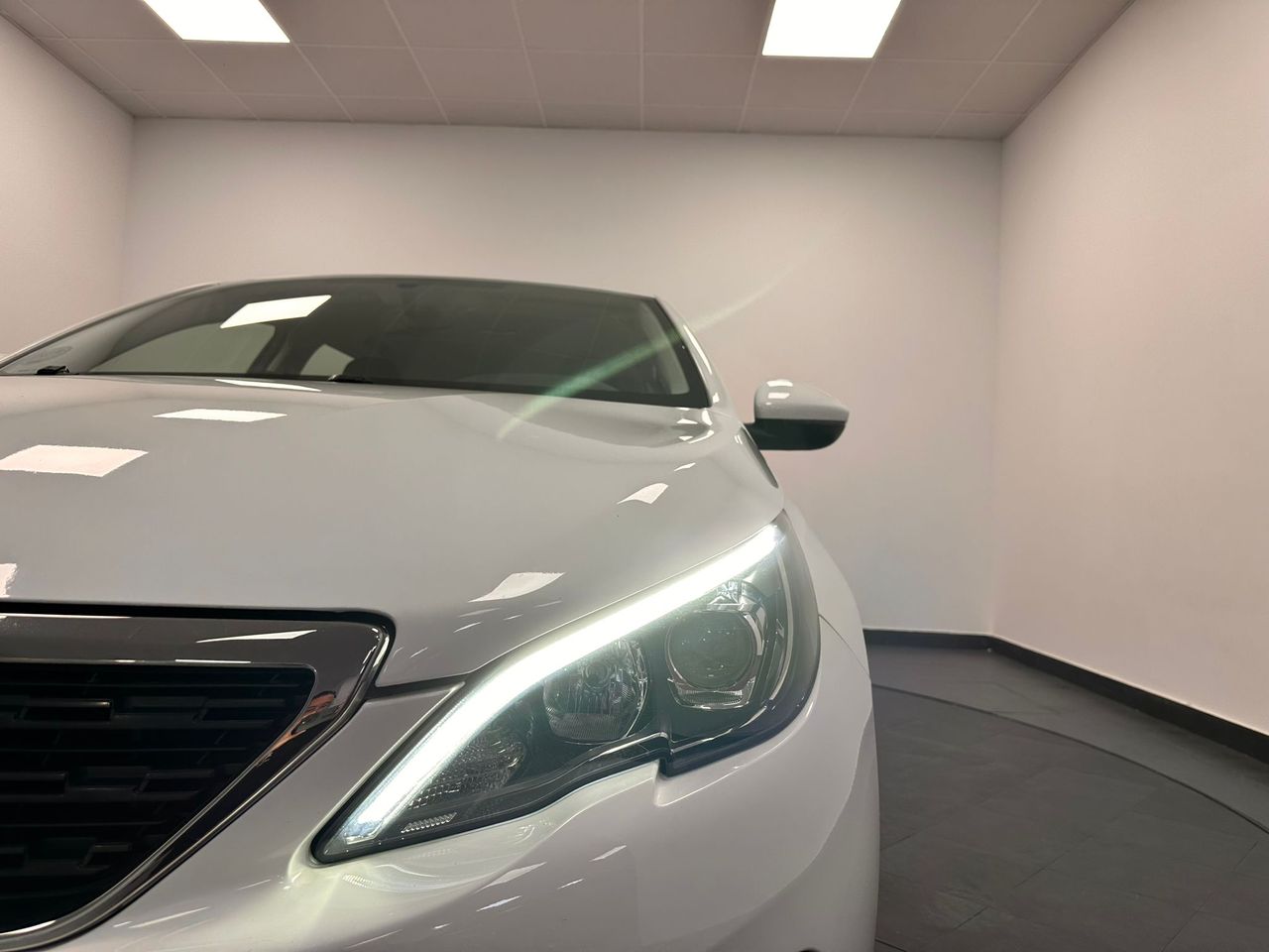 Foto Peugeot 308 12