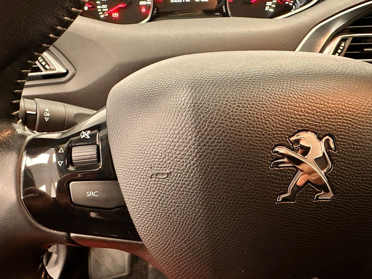 Foto Peugeot 308 17