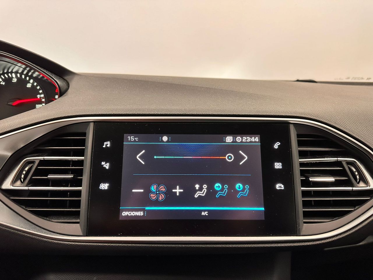 Foto Peugeot 308 24