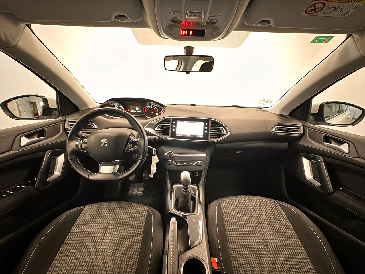 Foto Peugeot 308 27
