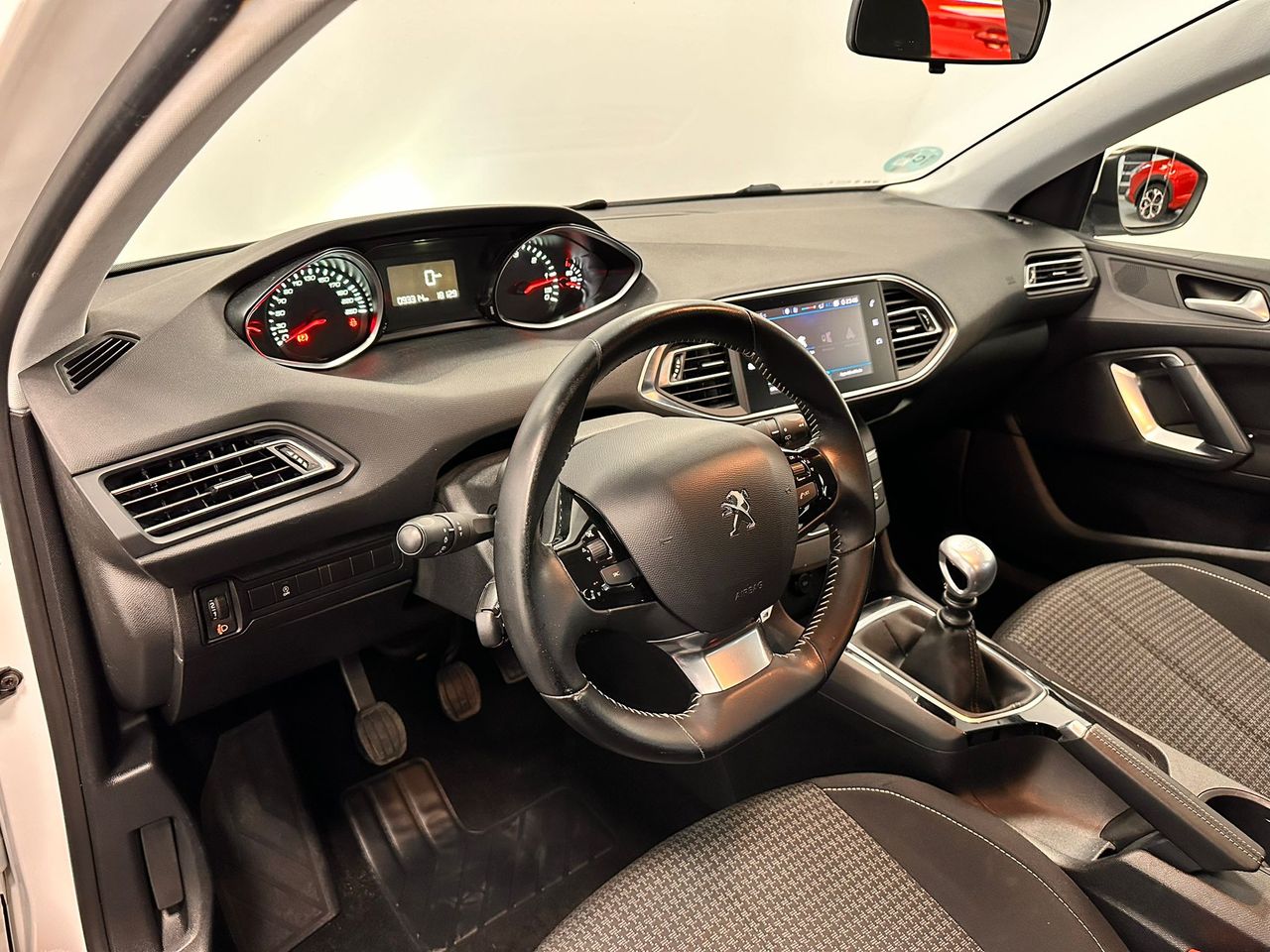 Foto Peugeot 308 32