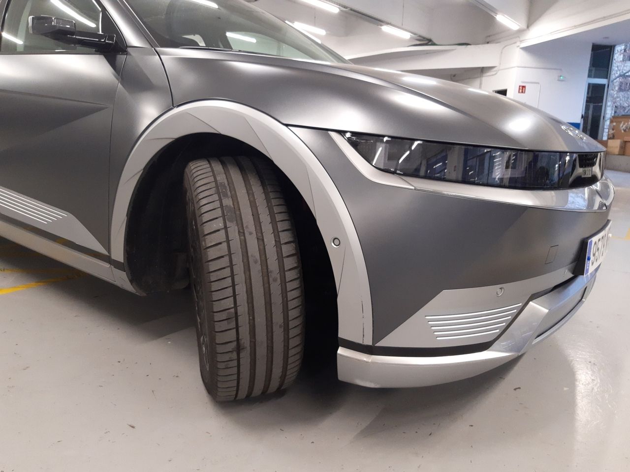 Foto Hyundai IONIQ 16