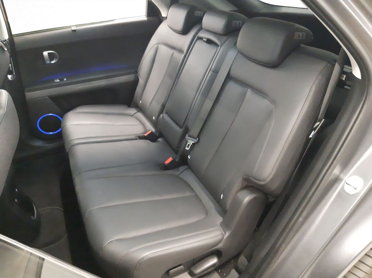 Foto Hyundai IONIQ 28