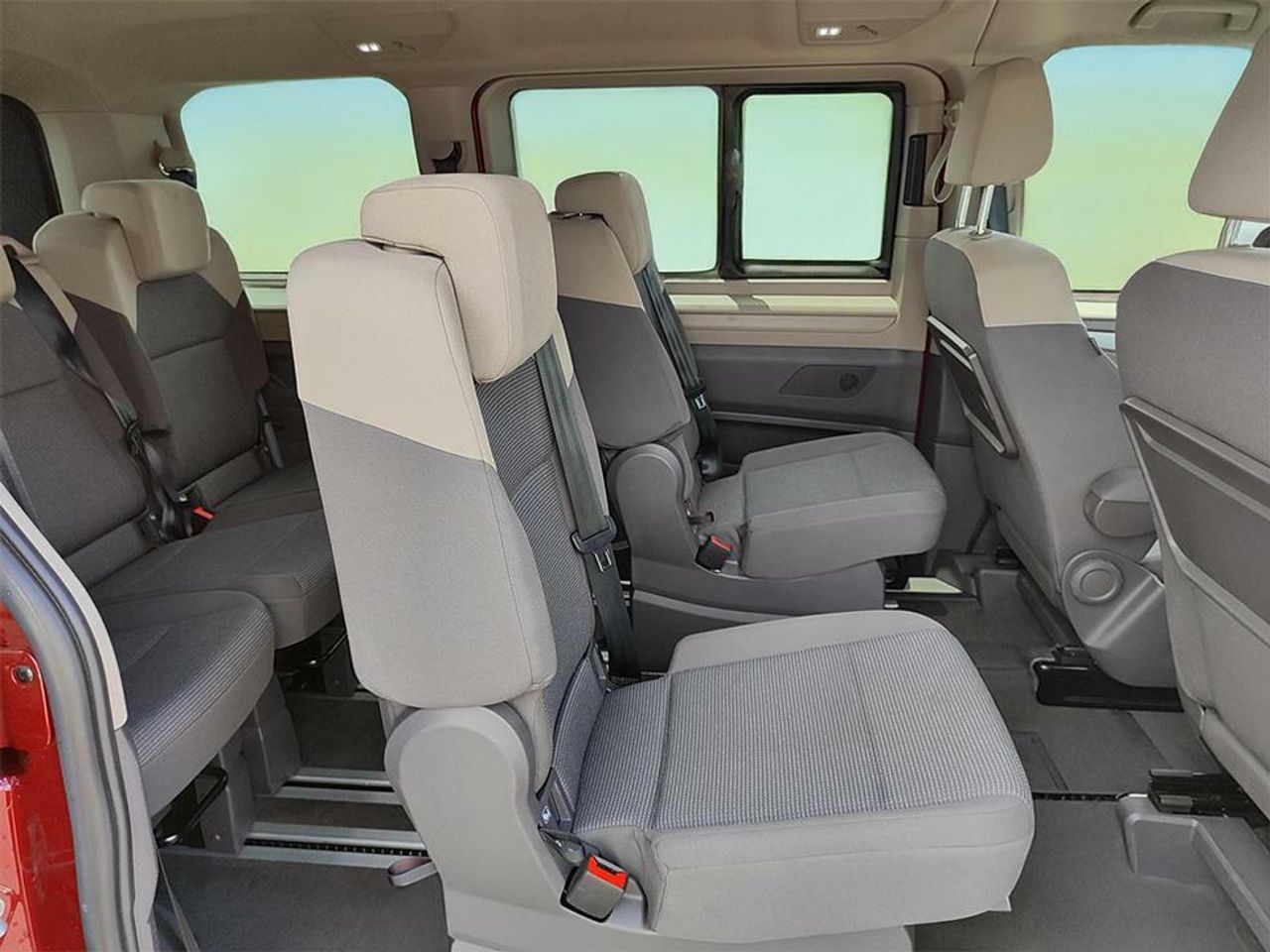 Foto Volkswagen Multivan 12