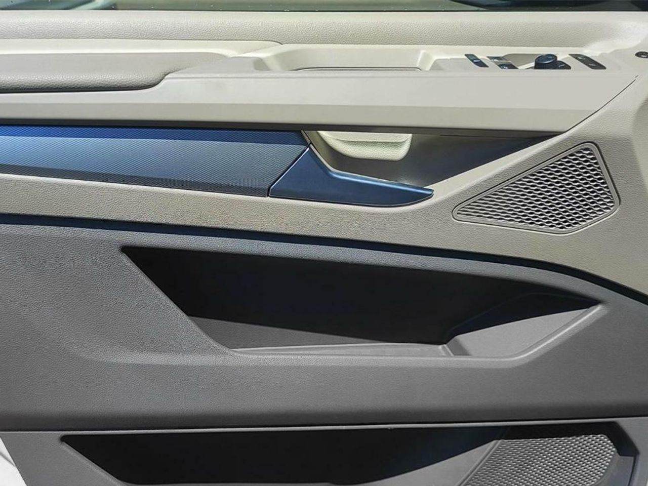 Foto Volkswagen Multivan 11