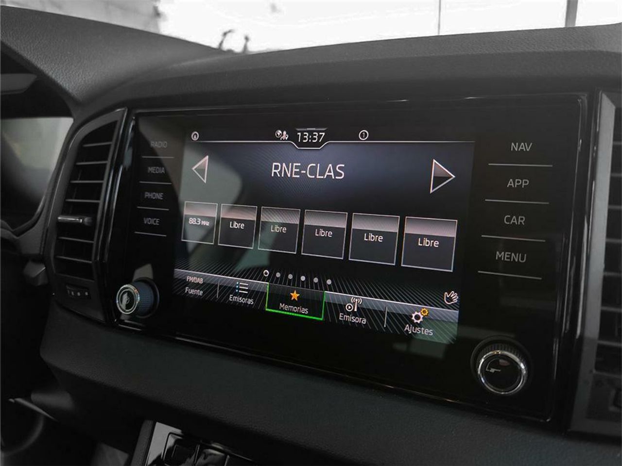 Foto Skoda Karoq 5