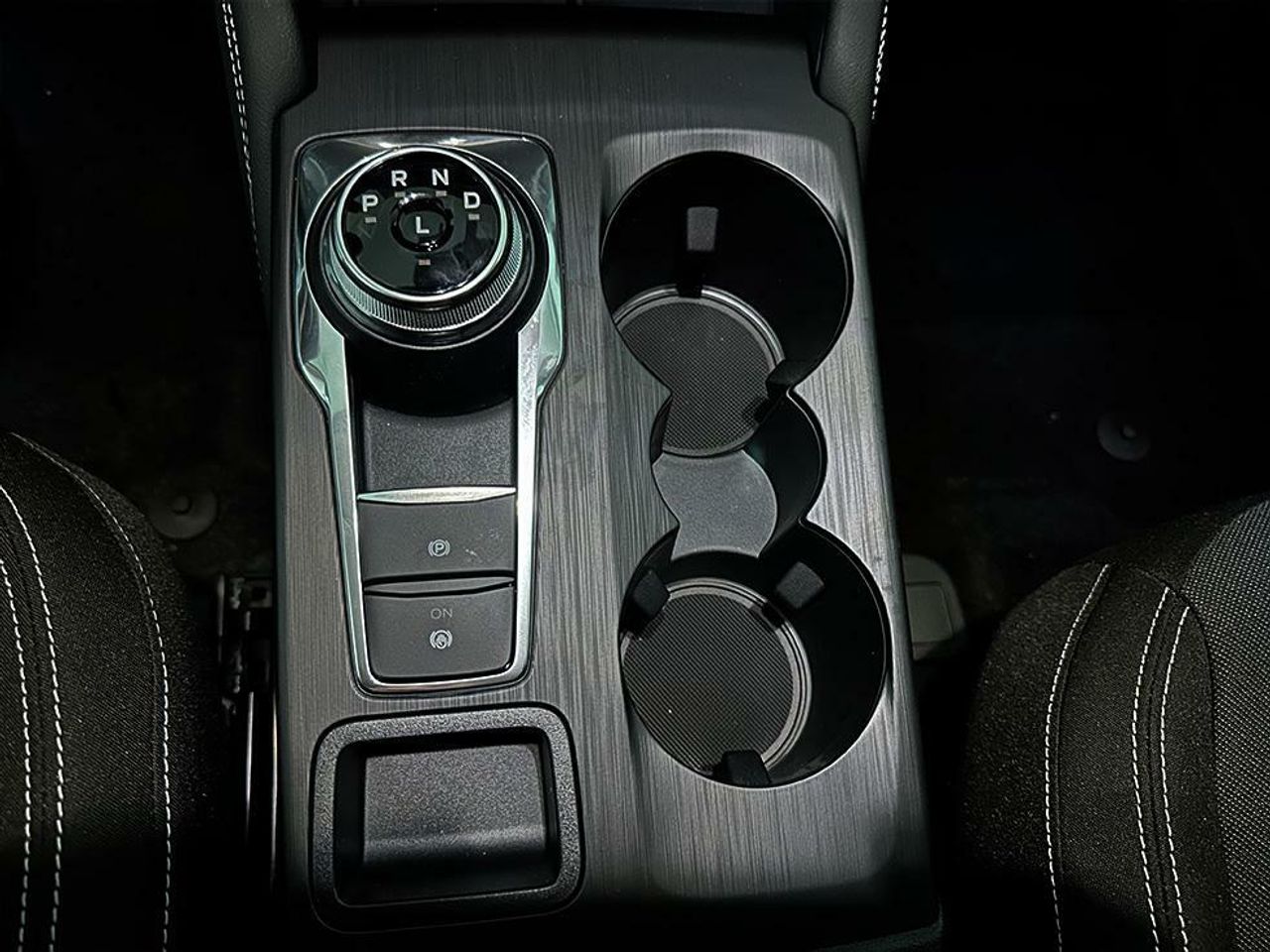 Foto Ford Kuga 18