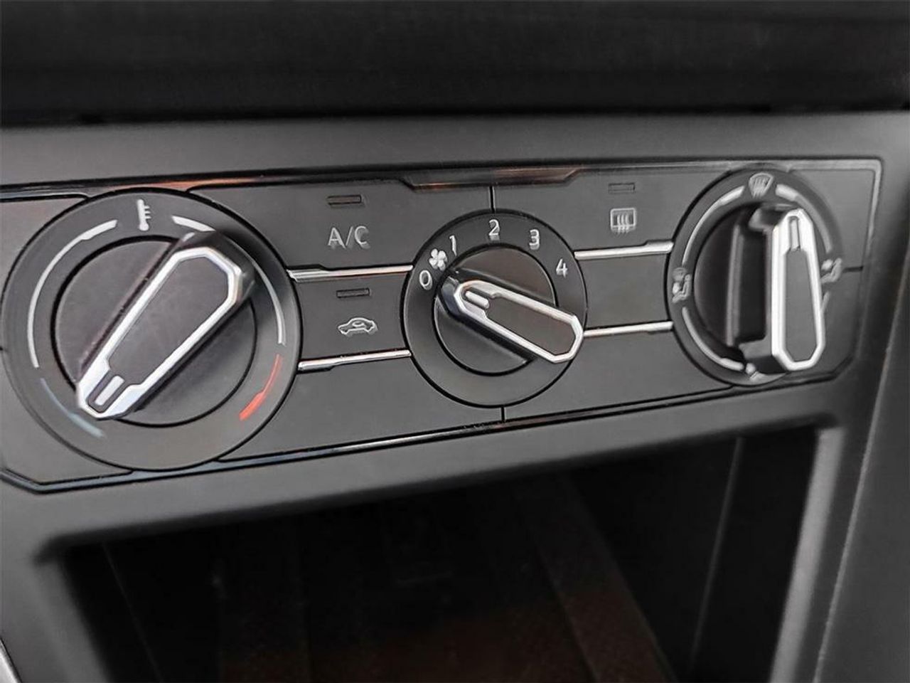 Foto Volkswagen Polo 12