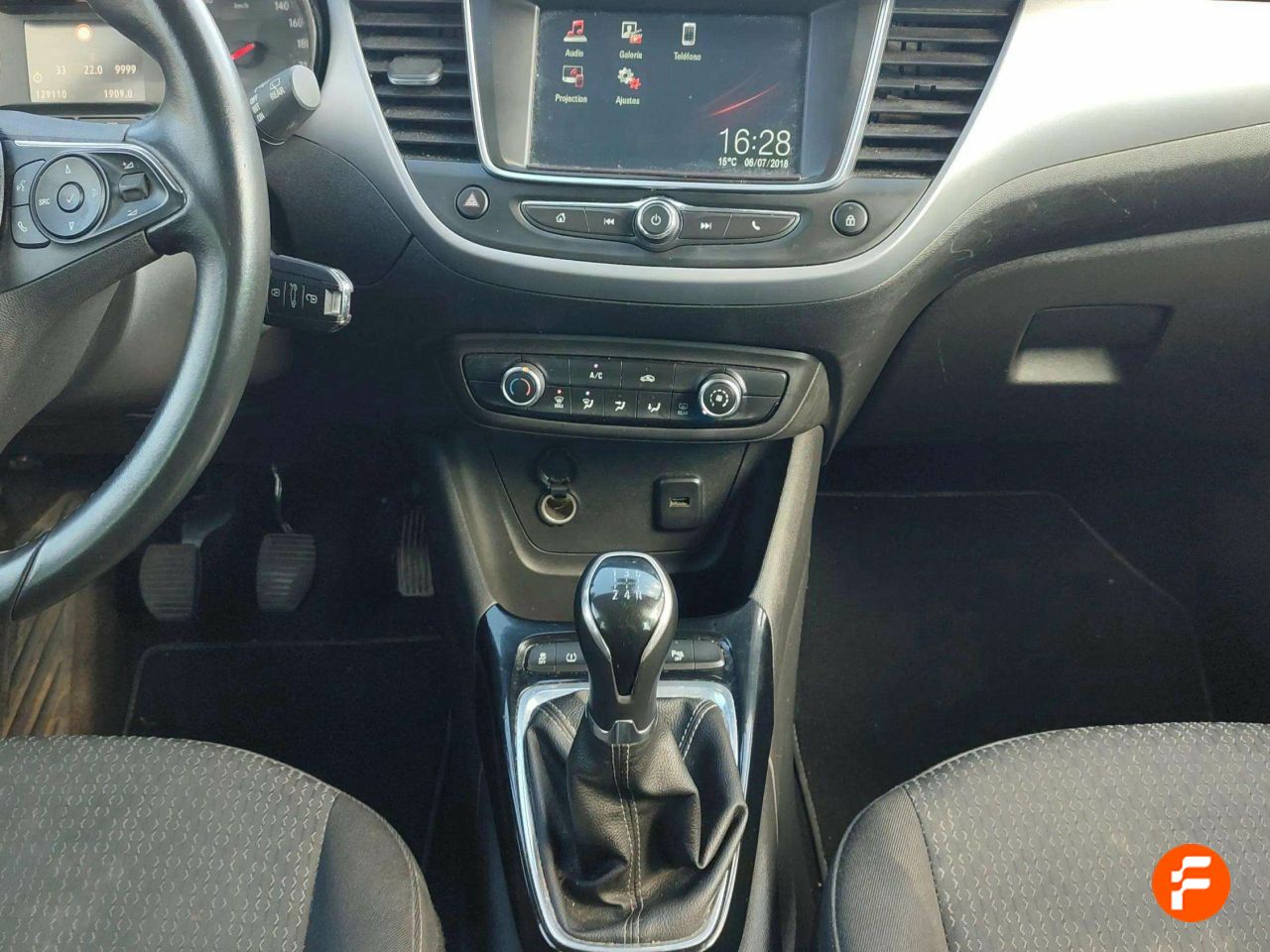 Foto Opel Crossland X 8