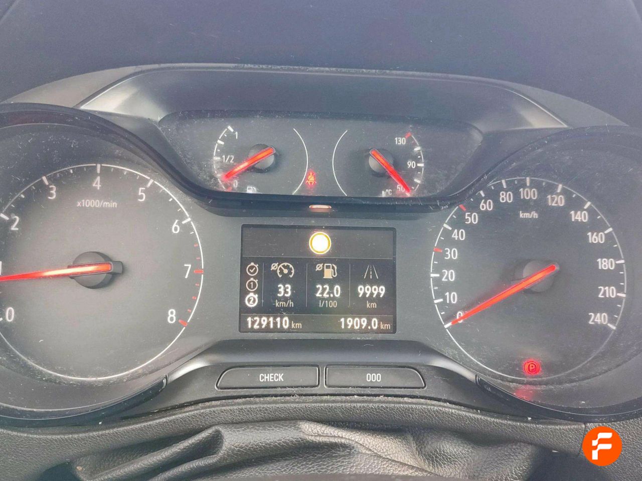 Foto Opel Crossland X 10