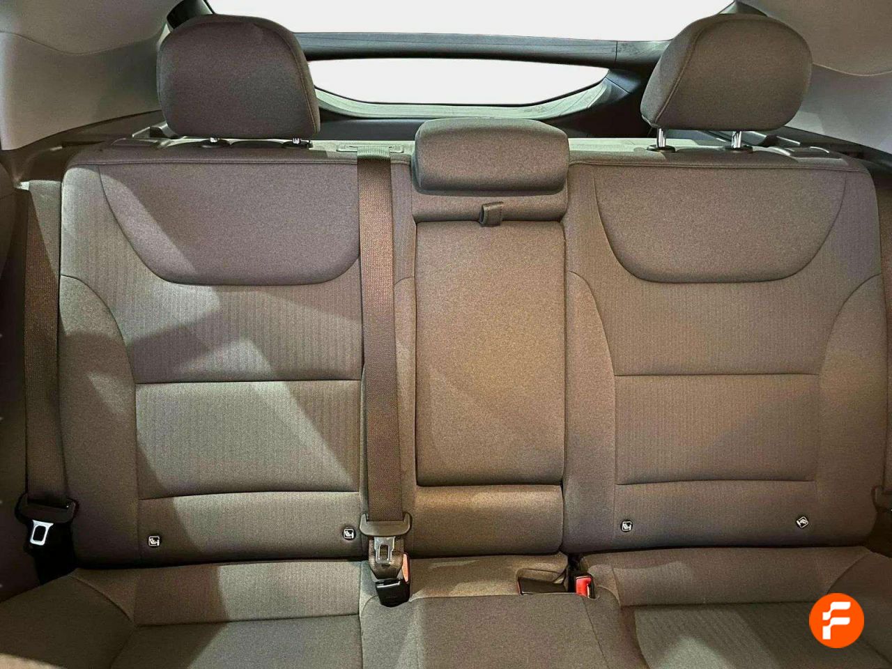 Foto Hyundai IONIQ 14