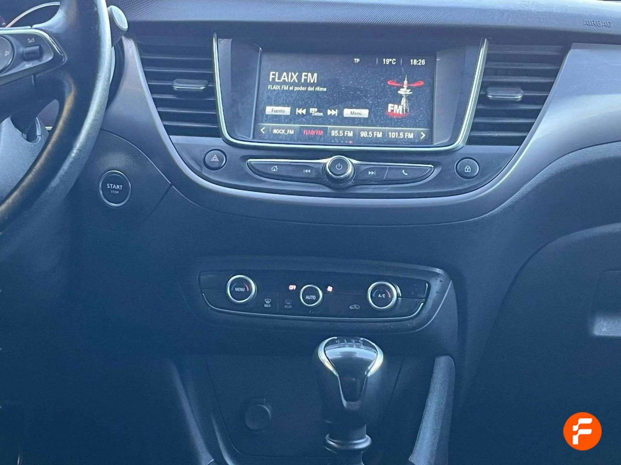 Foto Opel Crossland X 11