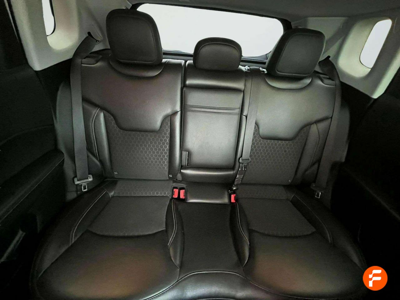 Foto Jeep Compass 16