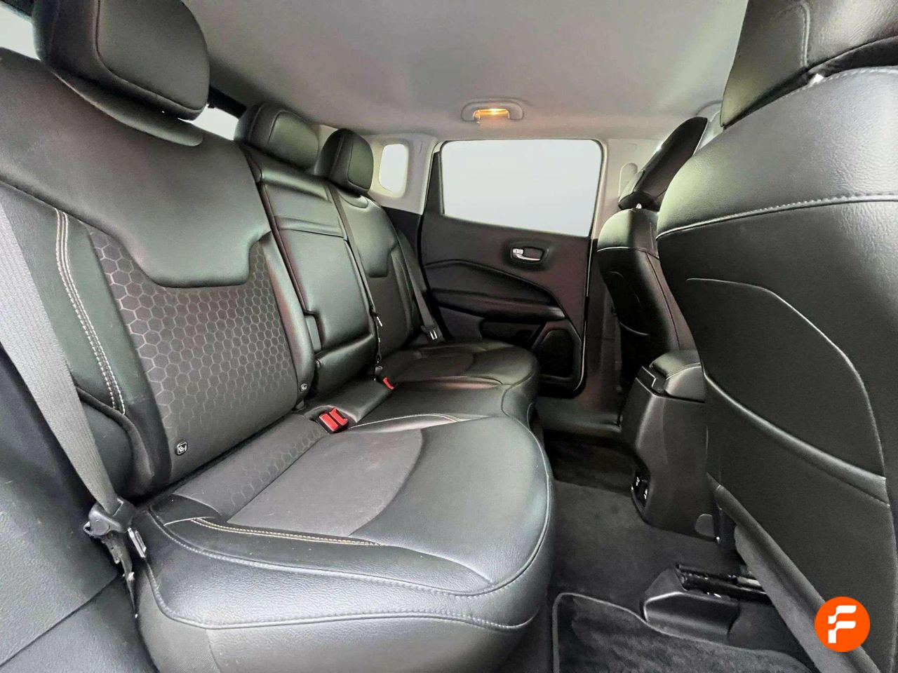 Foto Jeep Compass 17