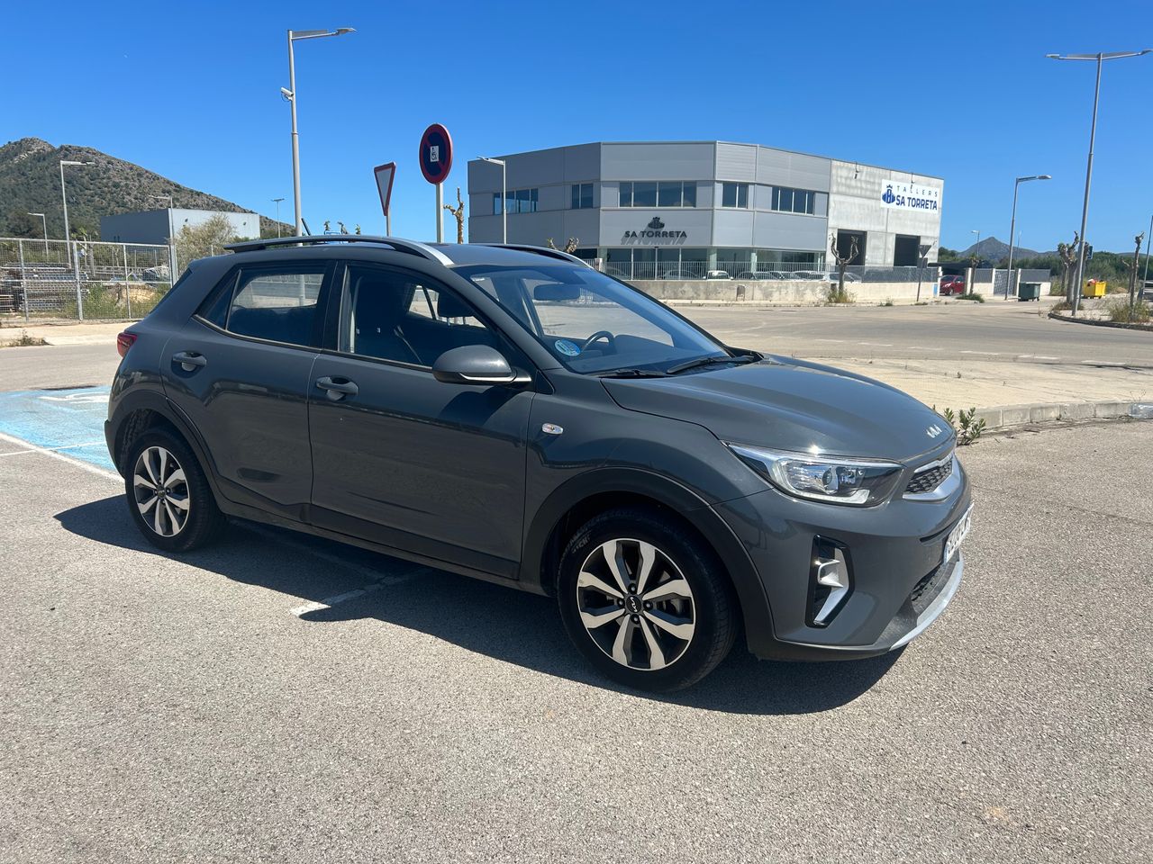 Foto Kia Stonic 1