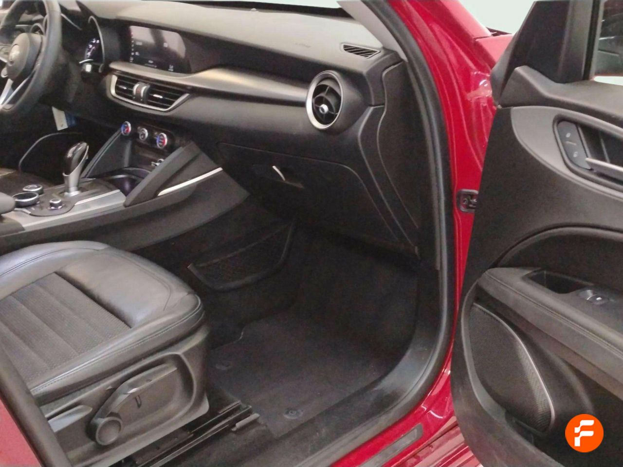 Foto Alfa Romeo Stelvio 14