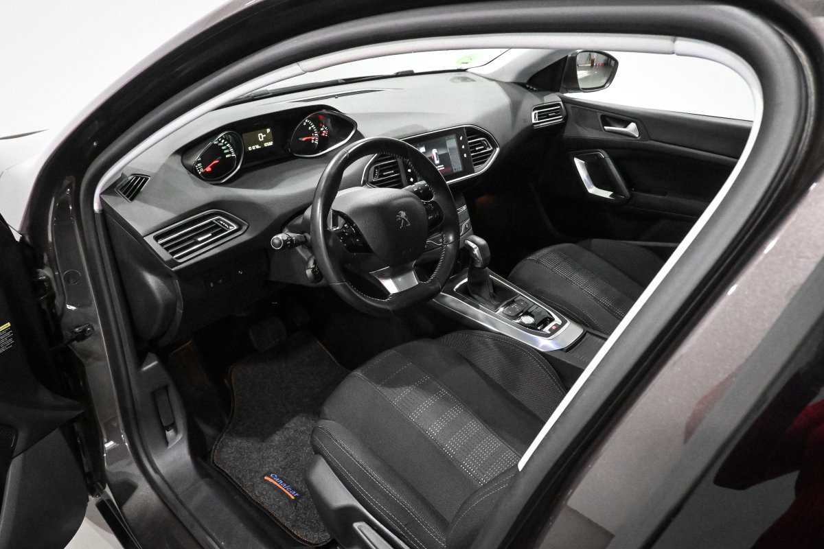 Foto Peugeot 308 SW 9