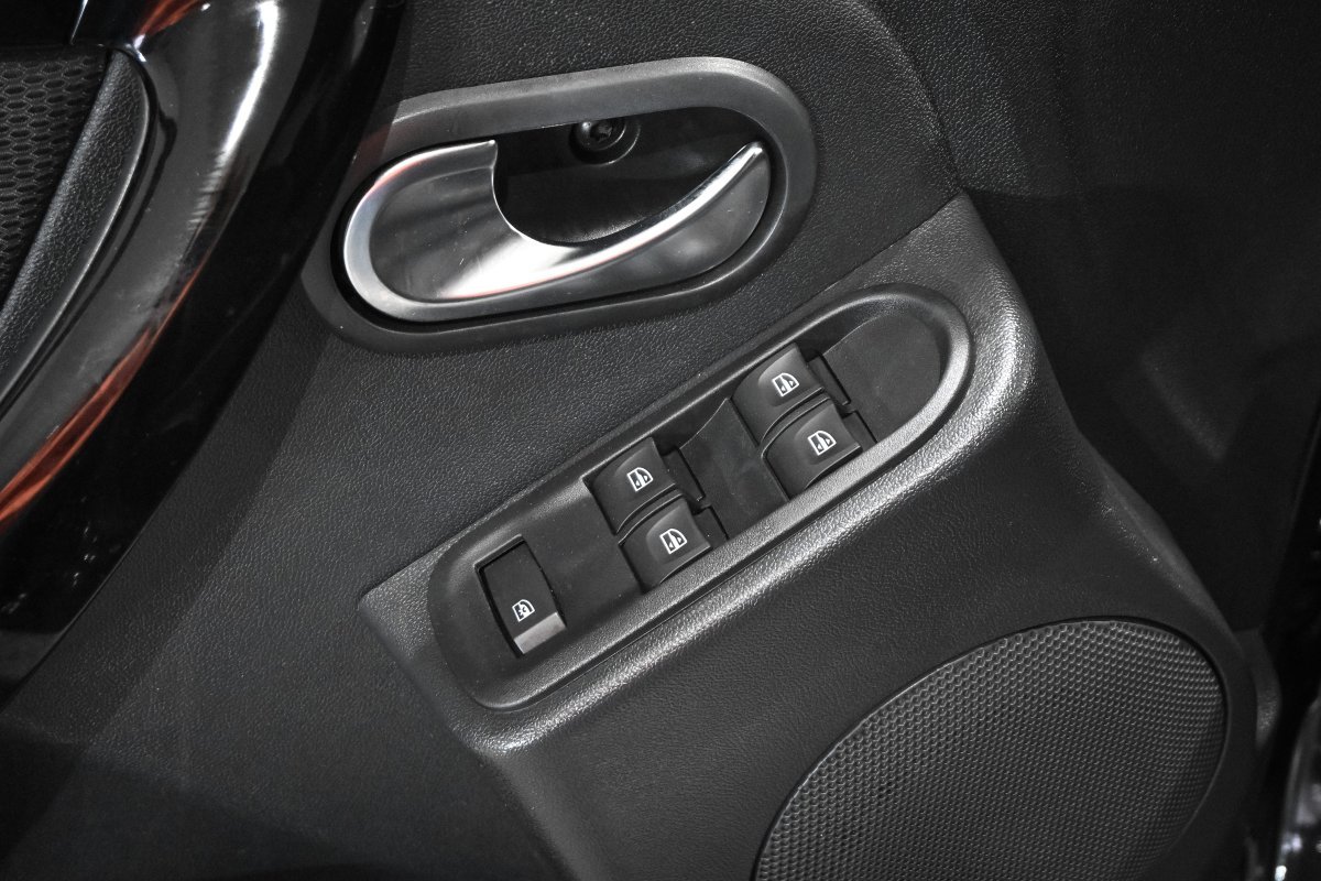Foto Dacia Duster 26