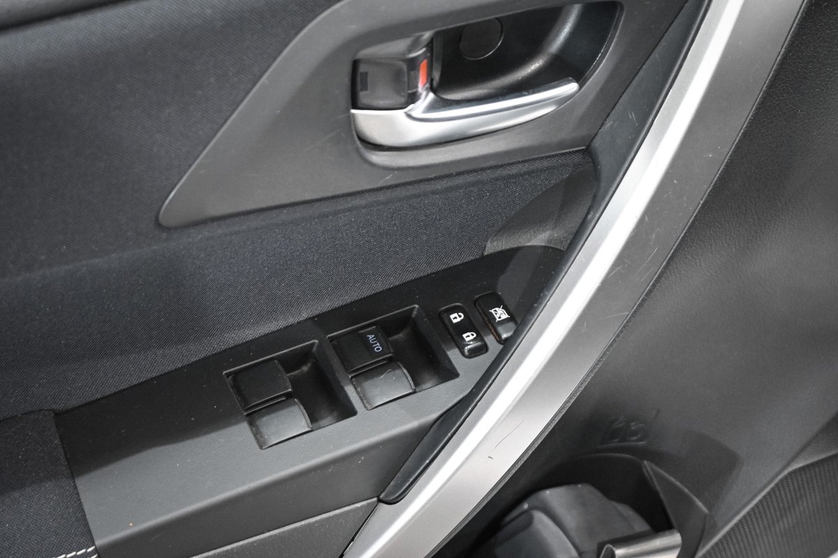Foto Toyota Auris 26