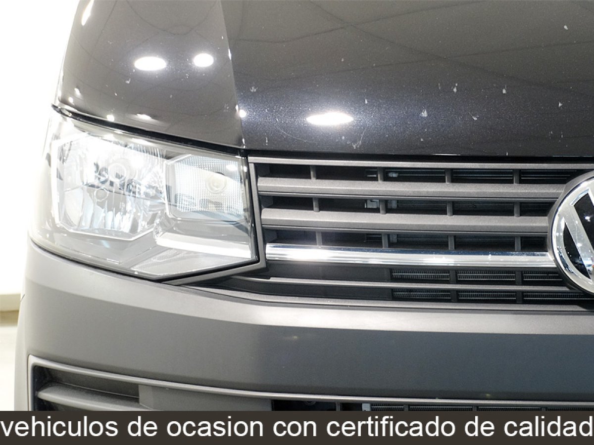 Foto Volkswagen Caravelle 10