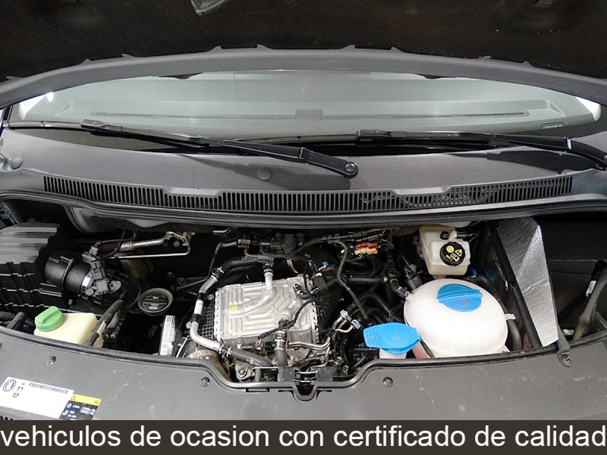 Foto Volkswagen Caravelle 14