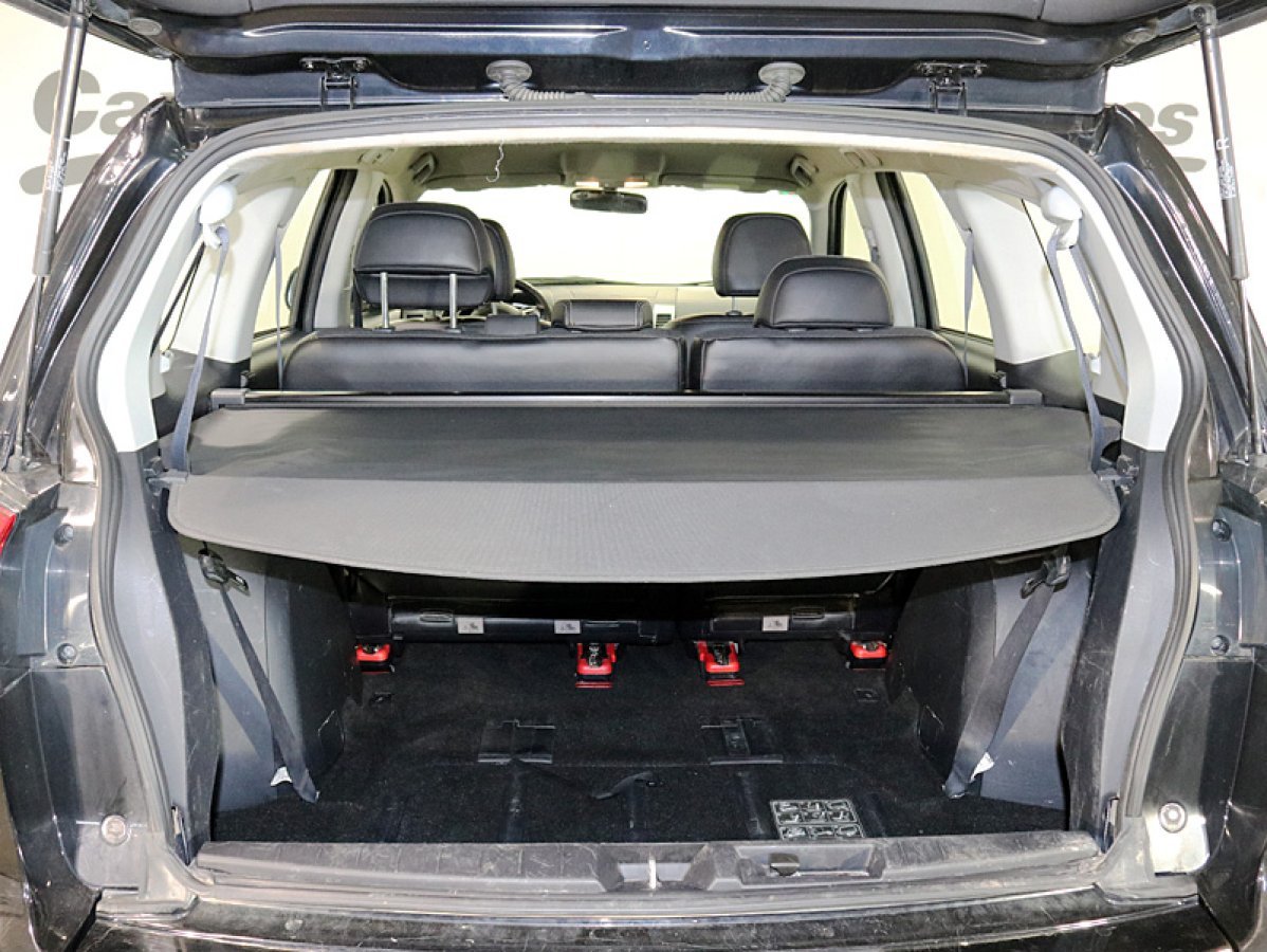 Foto Peugeot 4007 8