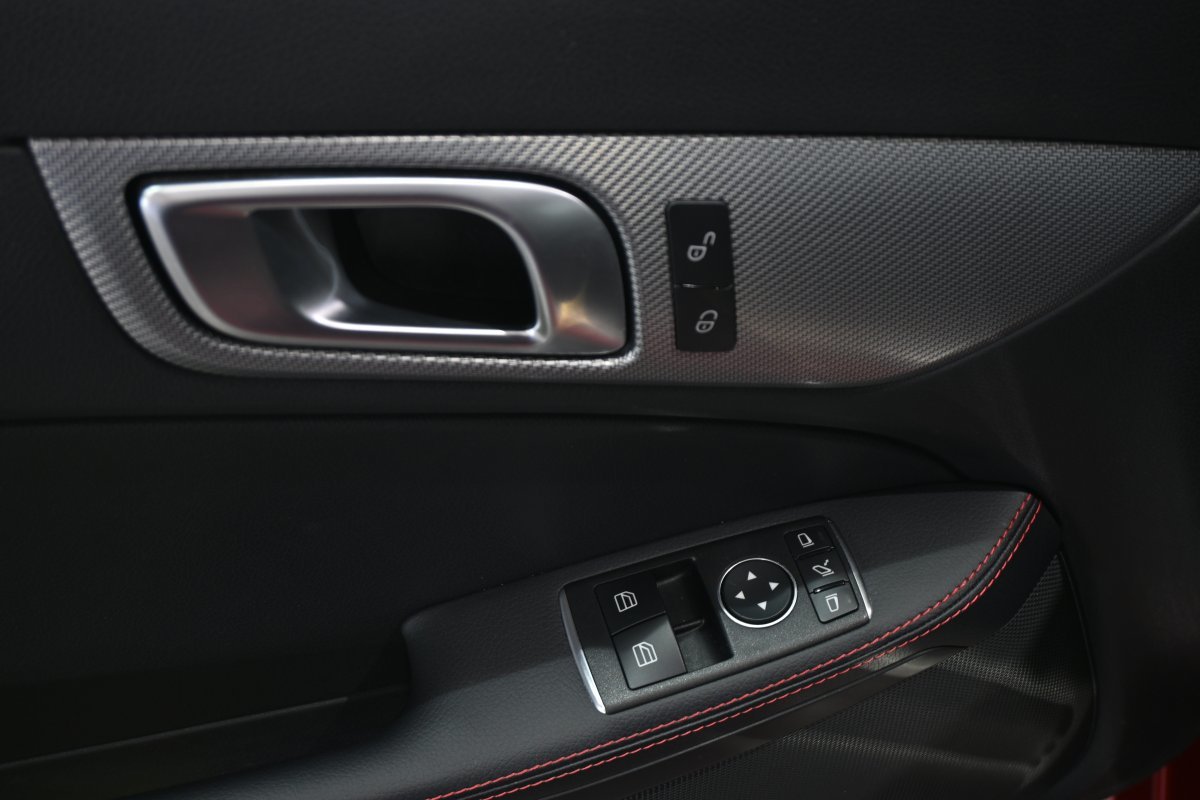 Foto Mercedes-Benz Clase SLC 24