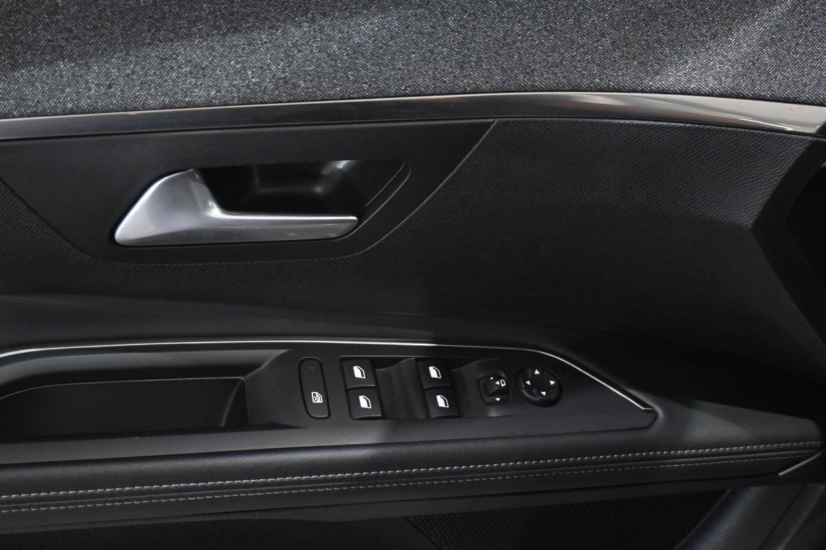 Foto Peugeot 5008 27