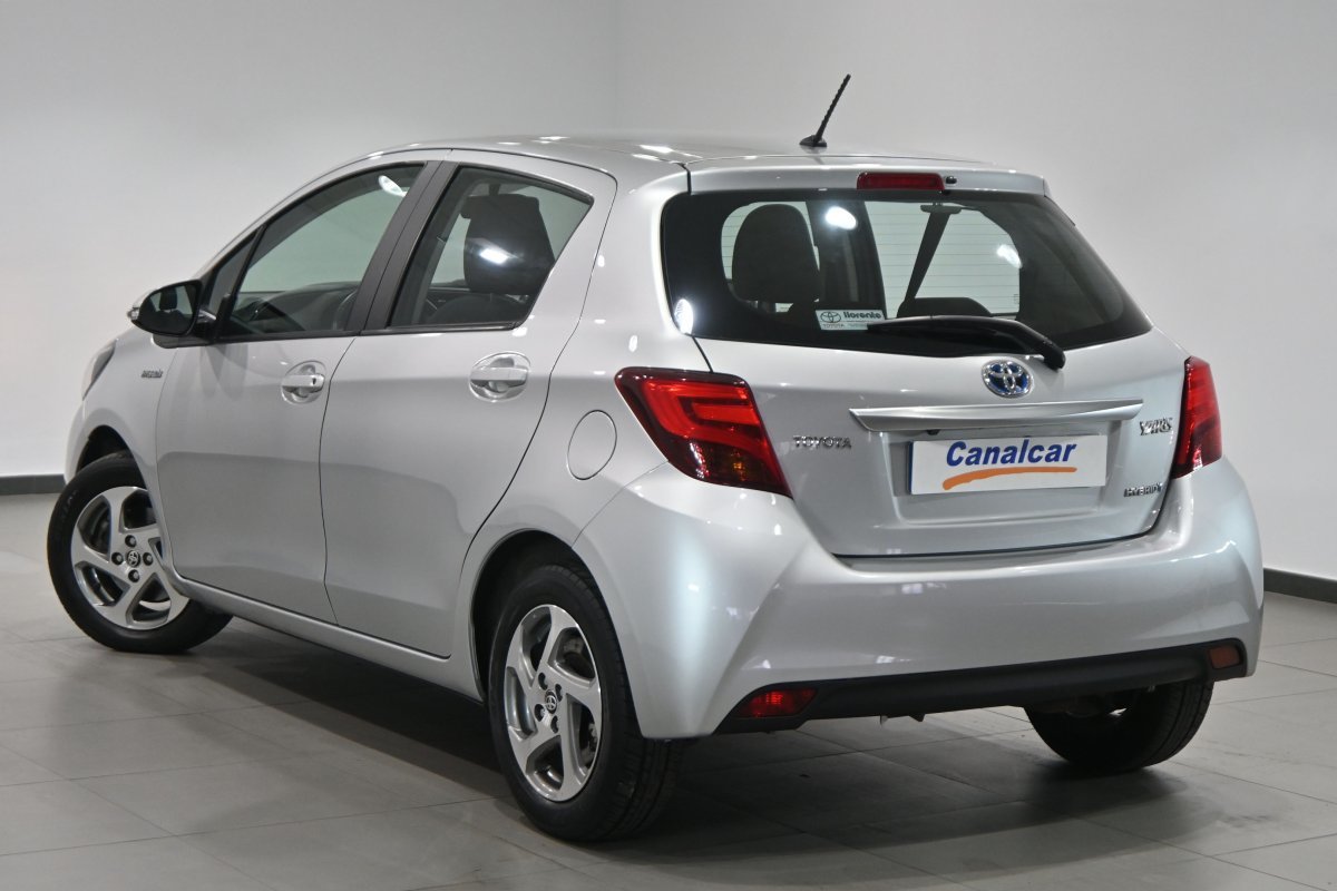 Foto Toyota Yaris 6