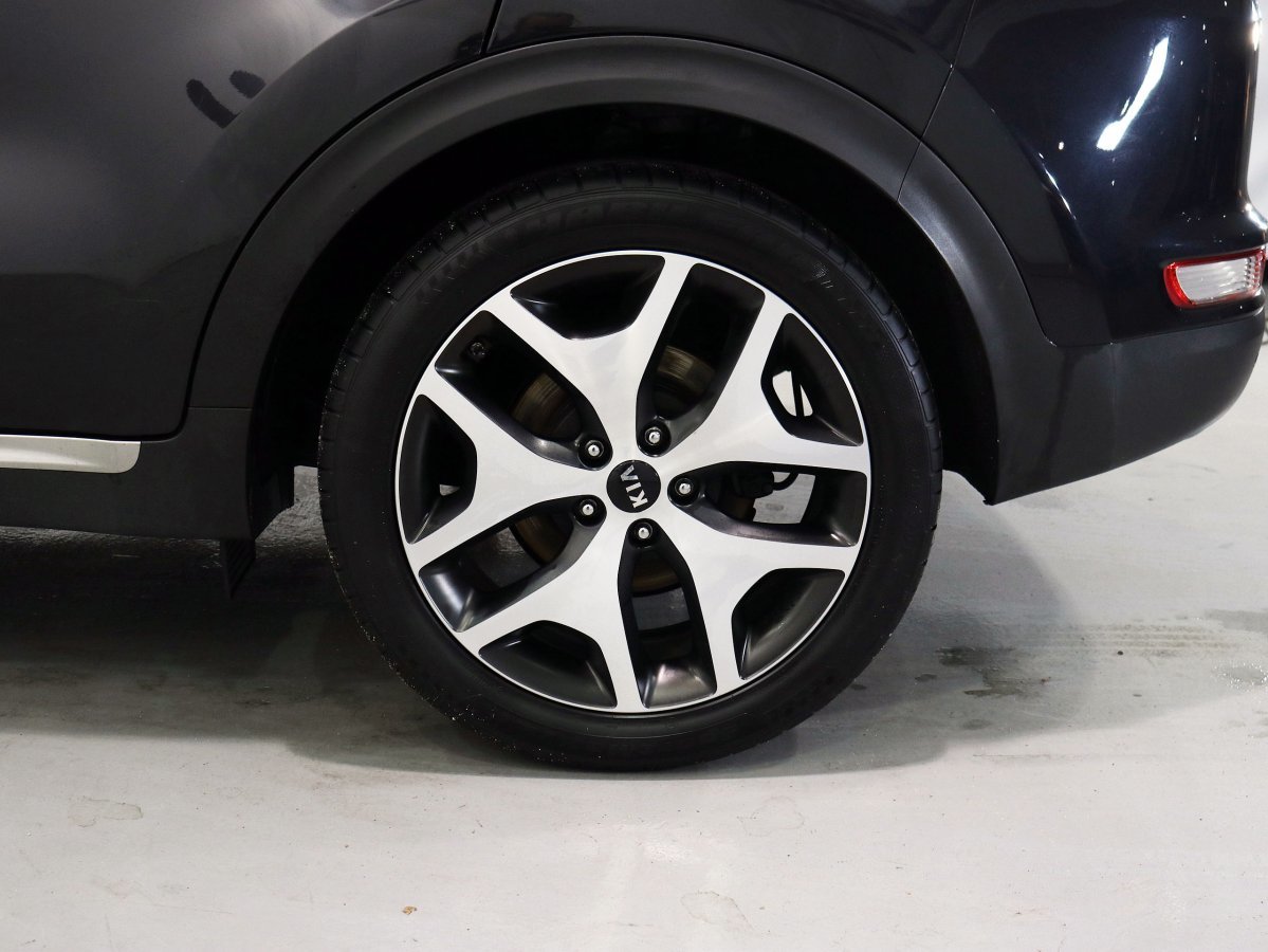 Foto Kia Sportage 32