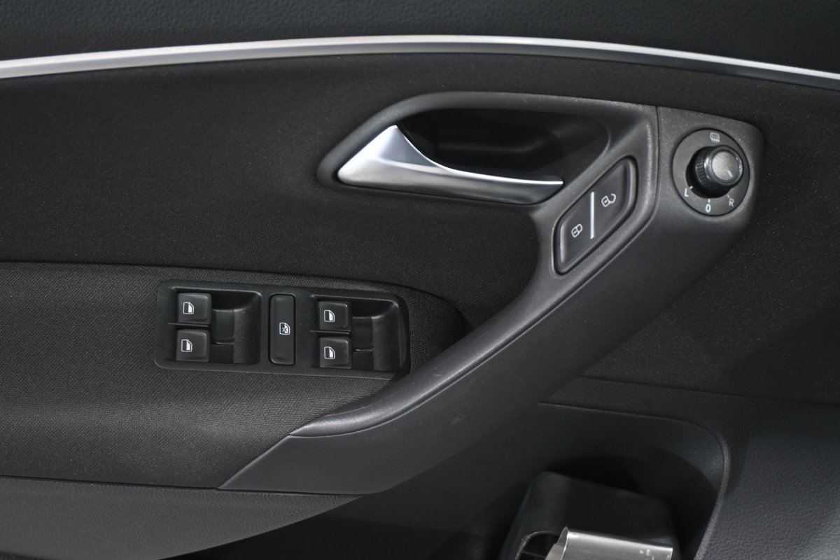 Foto Volkswagen Polo 25
