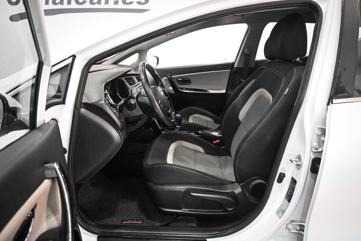Foto Kia Ceed 9