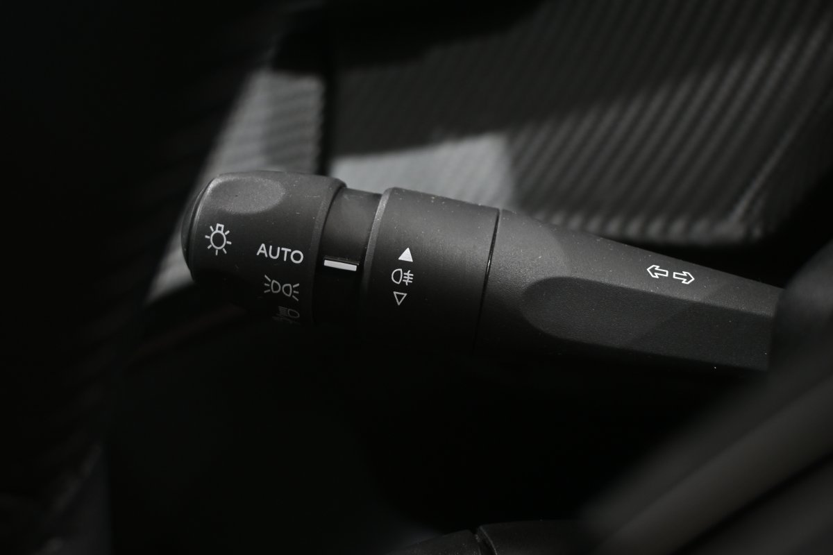 Foto Peugeot 208 23