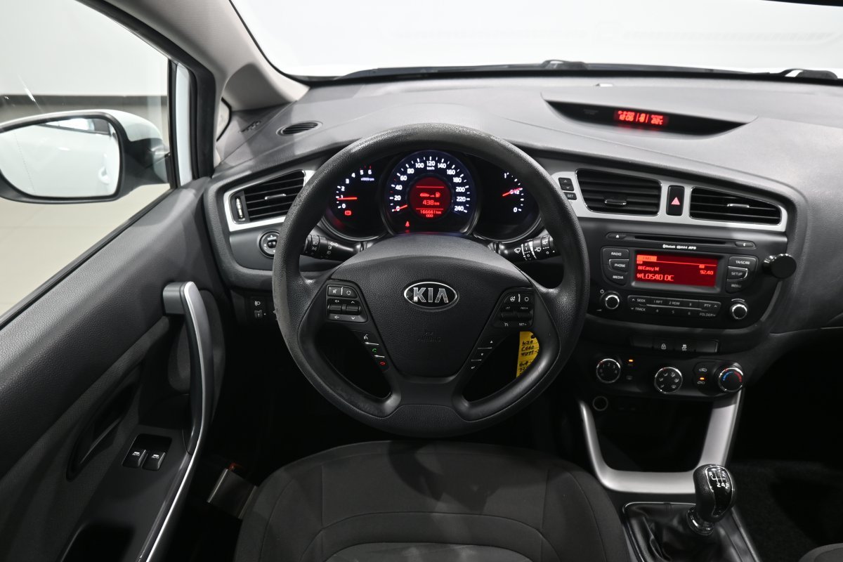 Foto Kia Ceed 18