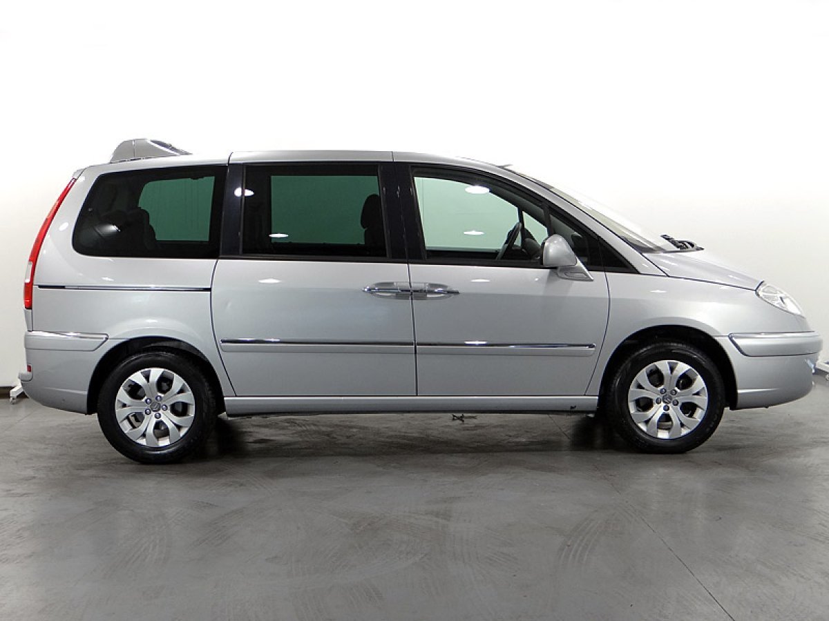 Foto Citroën C8 5