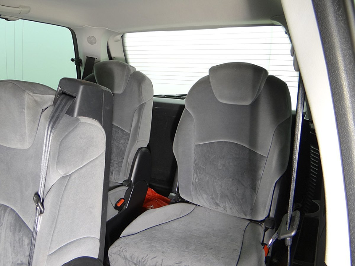 Foto Citroën C8 24