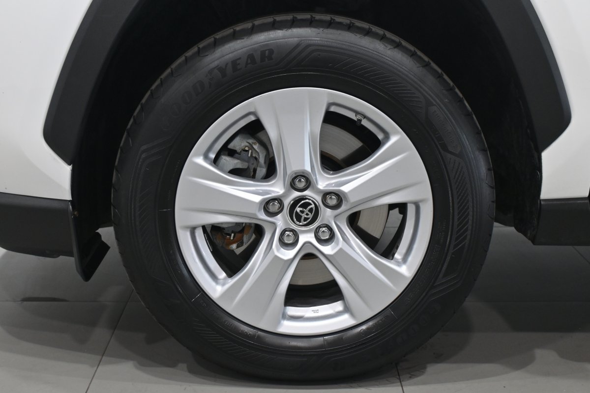 Foto Toyota Rav4 28
