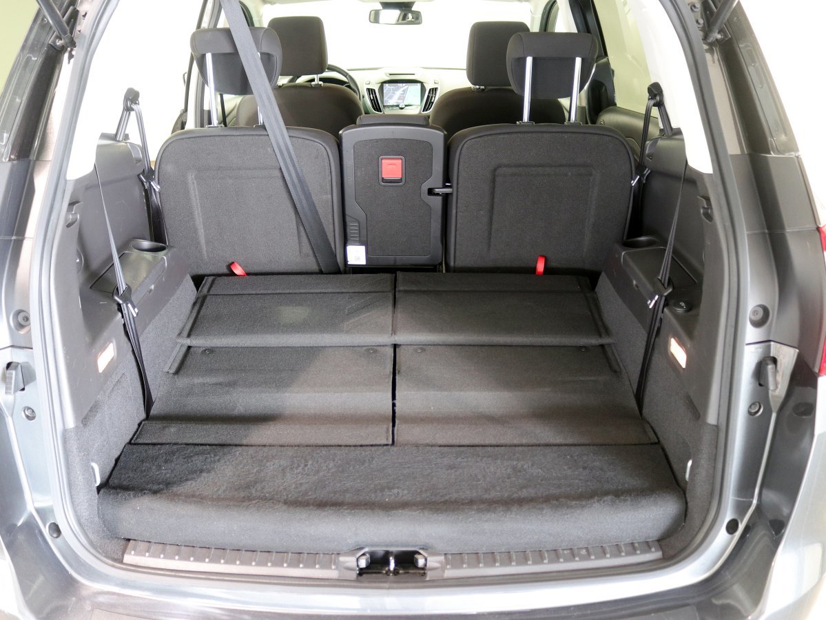 Foto Ford Grand C-MAX 9