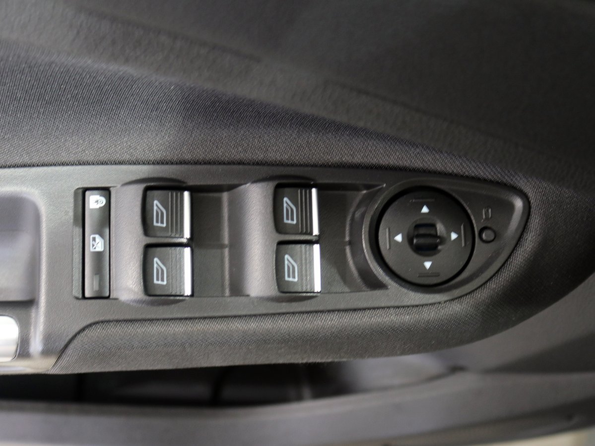 Foto Ford Grand C-MAX 20