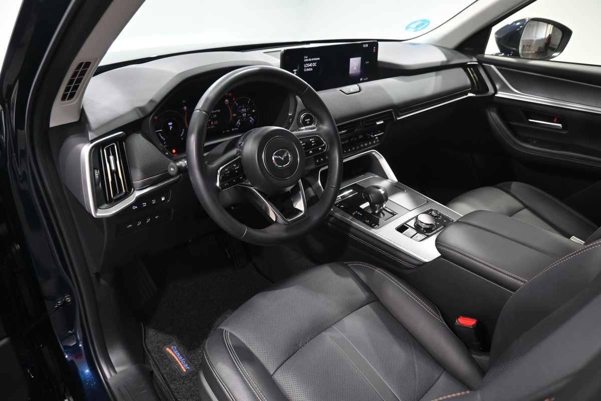 Foto Mazda CX-80 12