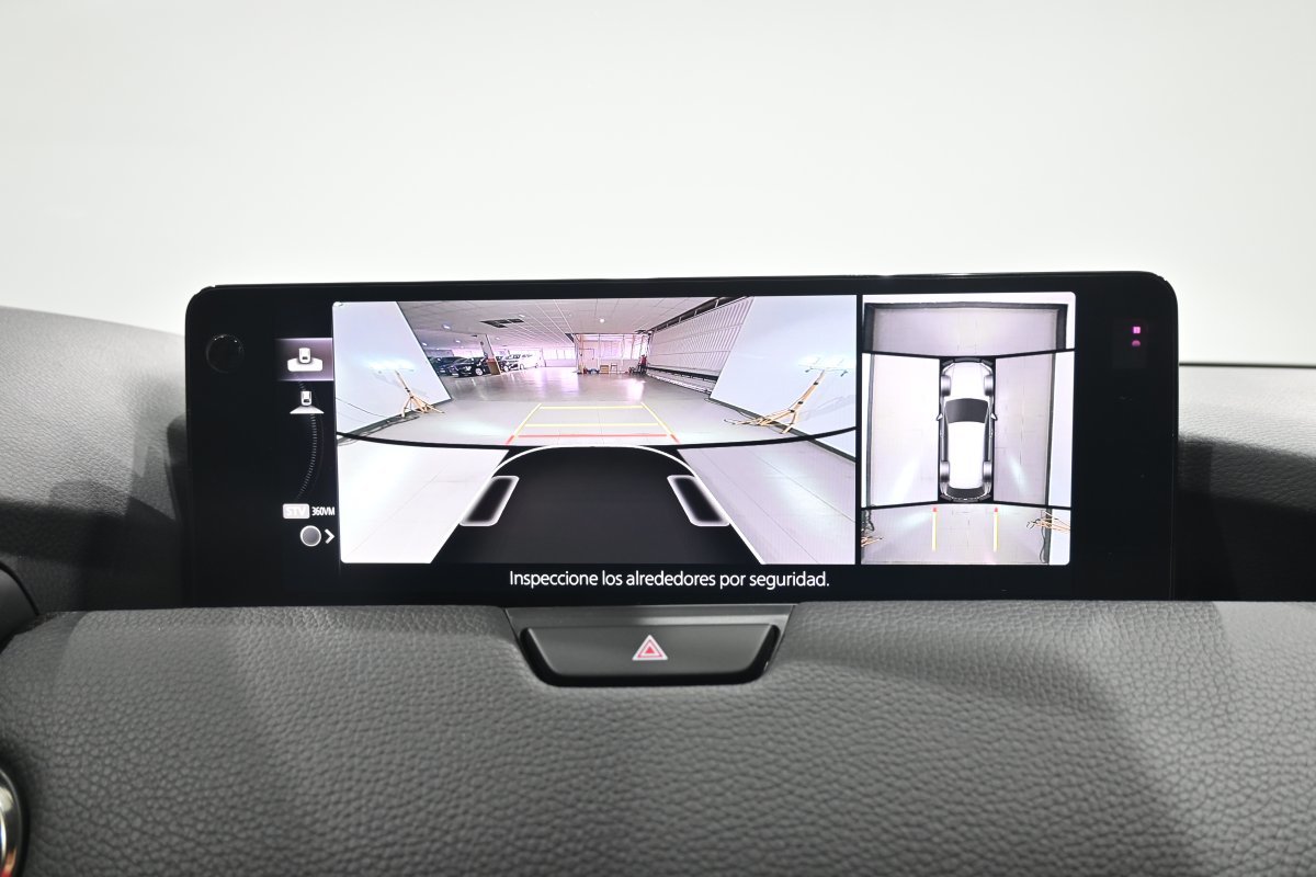 Foto Mazda CX-80 21