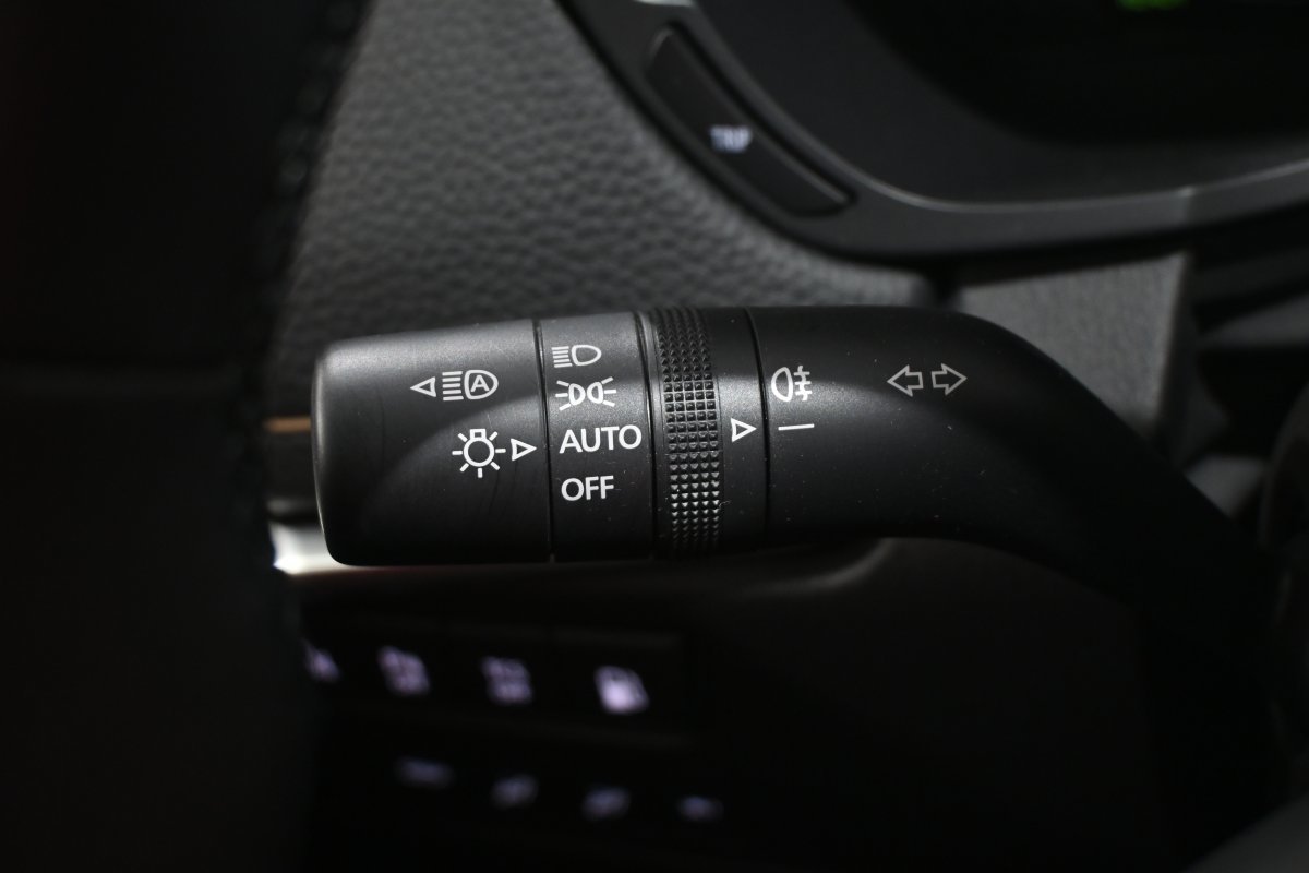 Foto Mazda CX-80 31