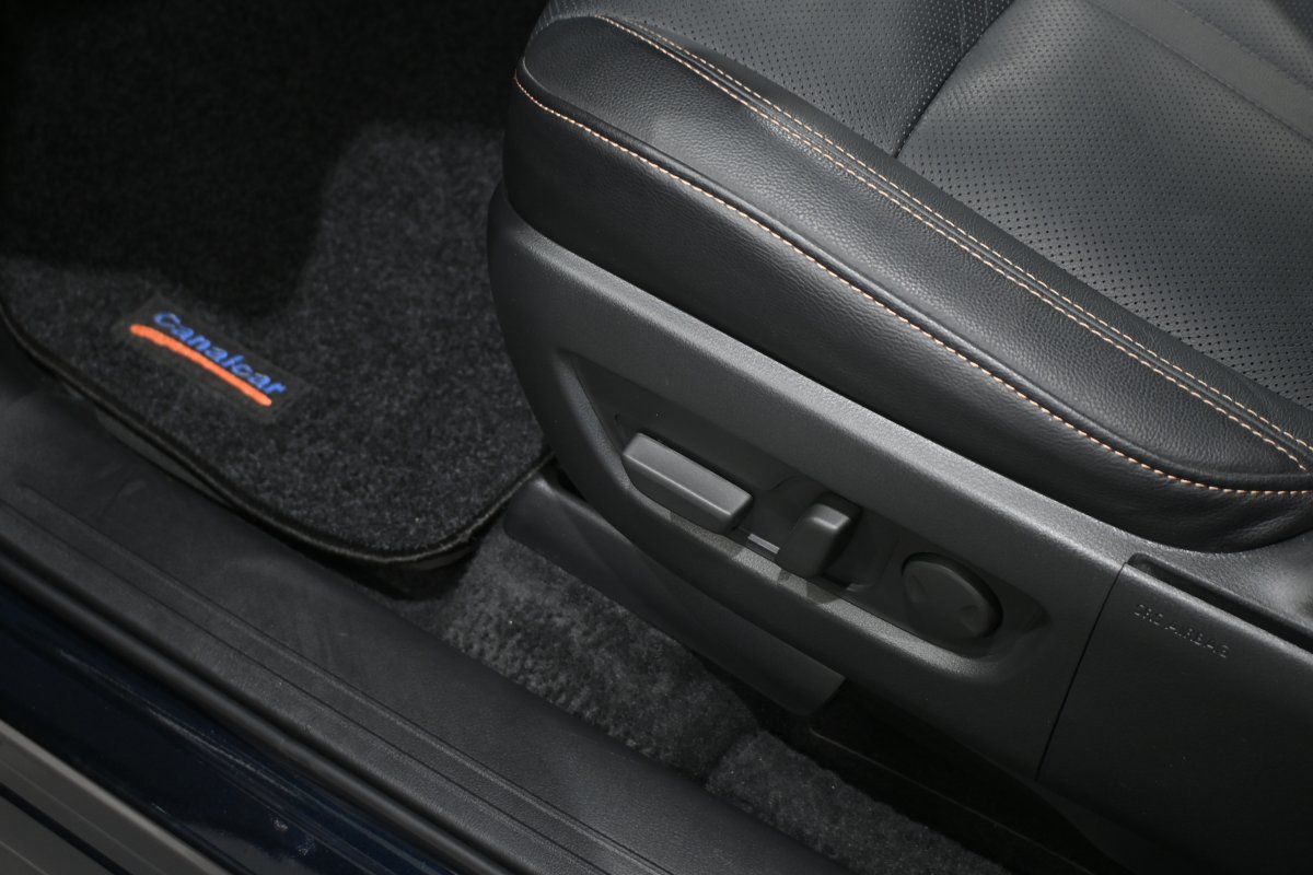 Foto Mazda CX-80 36