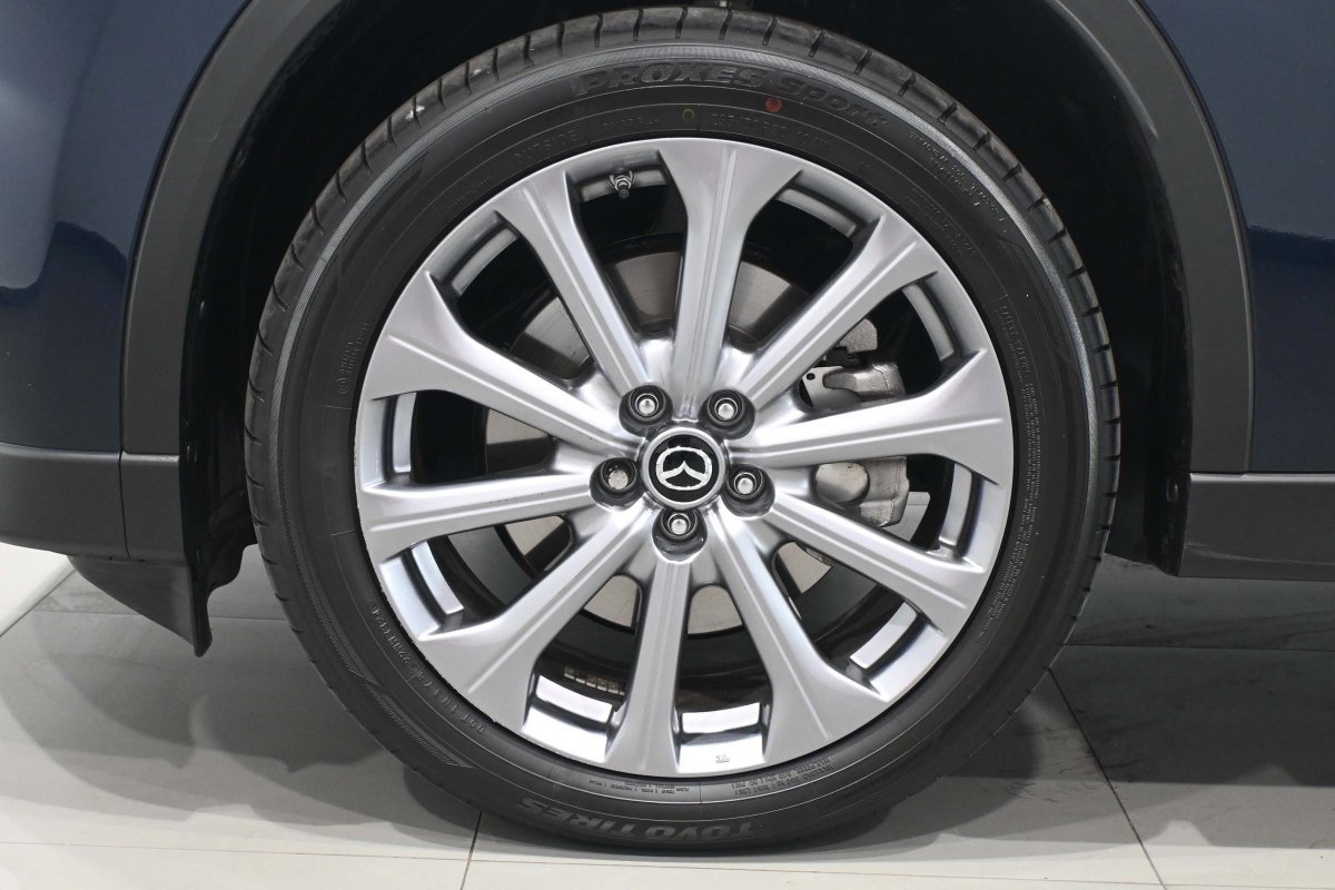 Foto Mazda CX-80 37