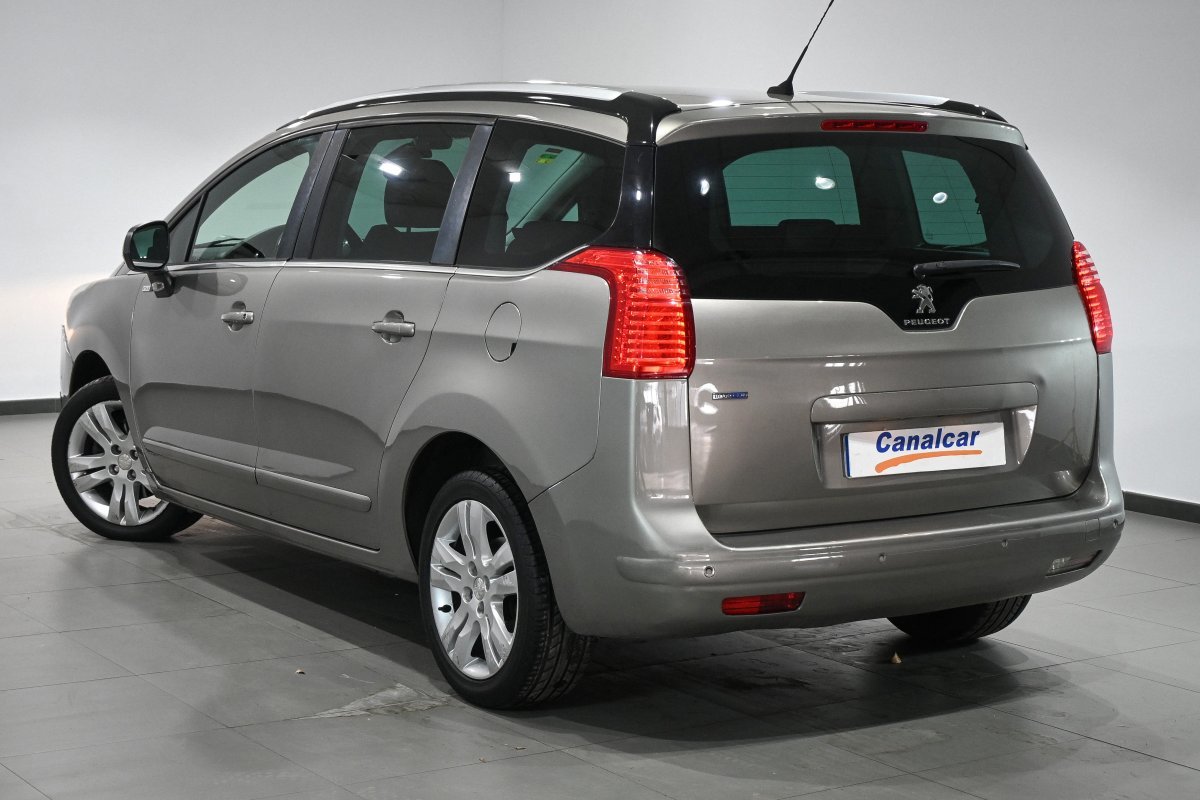 Foto Peugeot 5008 6