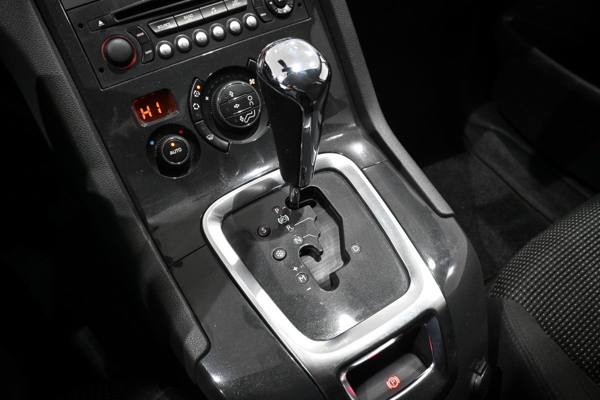 Foto Peugeot 5008 15