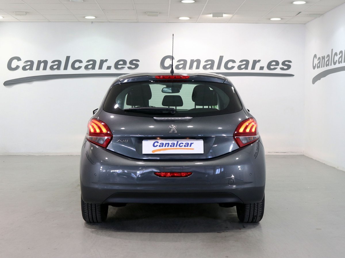 Foto Peugeot 208 5